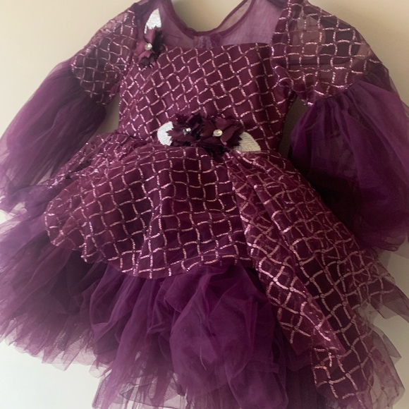 Girl dress - Picture 16 of 16